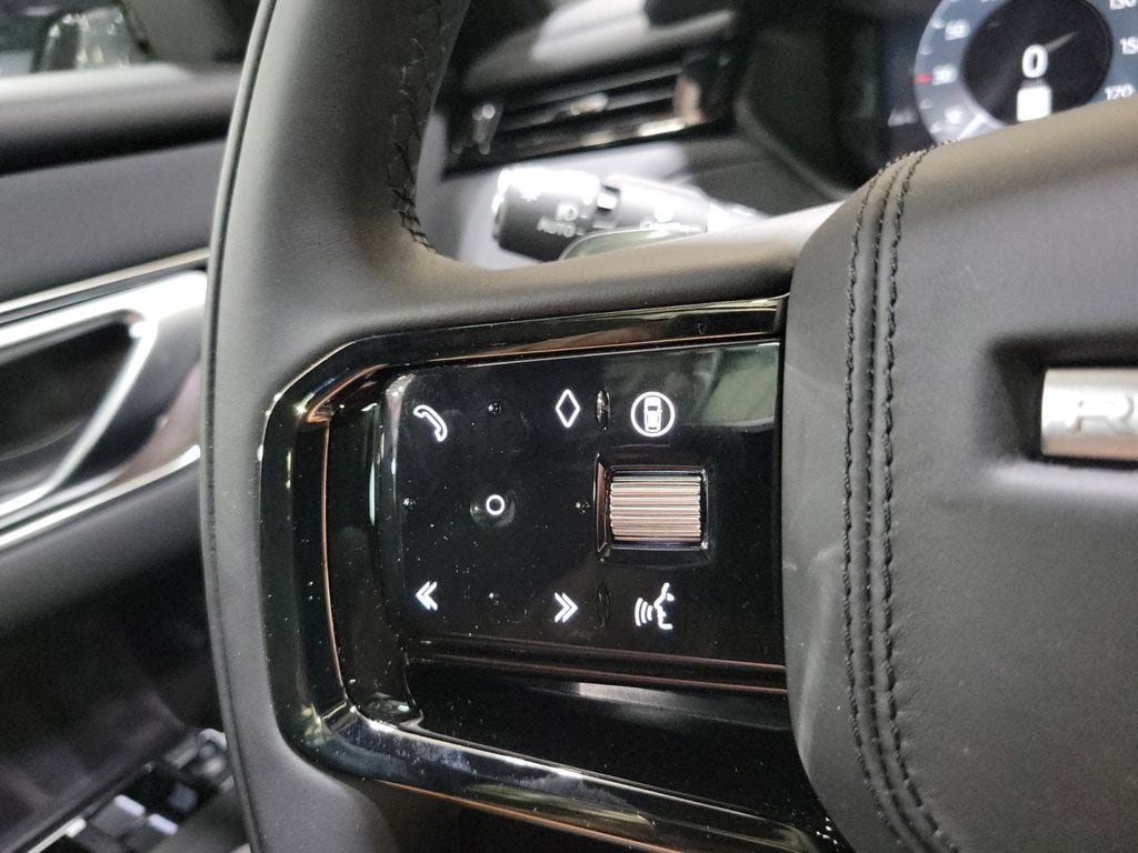 New 2026 Land Rover Range Rover Velar Dynamic SE AWD/4WD image 15