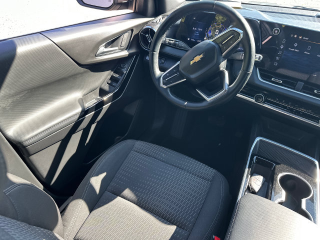 Certified 2025 Chevrolet Equinox LT w/ Safety and Technology Package AWD/4WD image 20