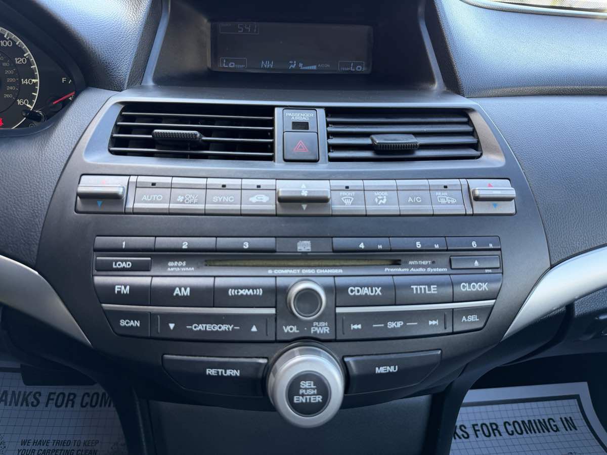 Used 2010 Honda Accord EX-L image 17