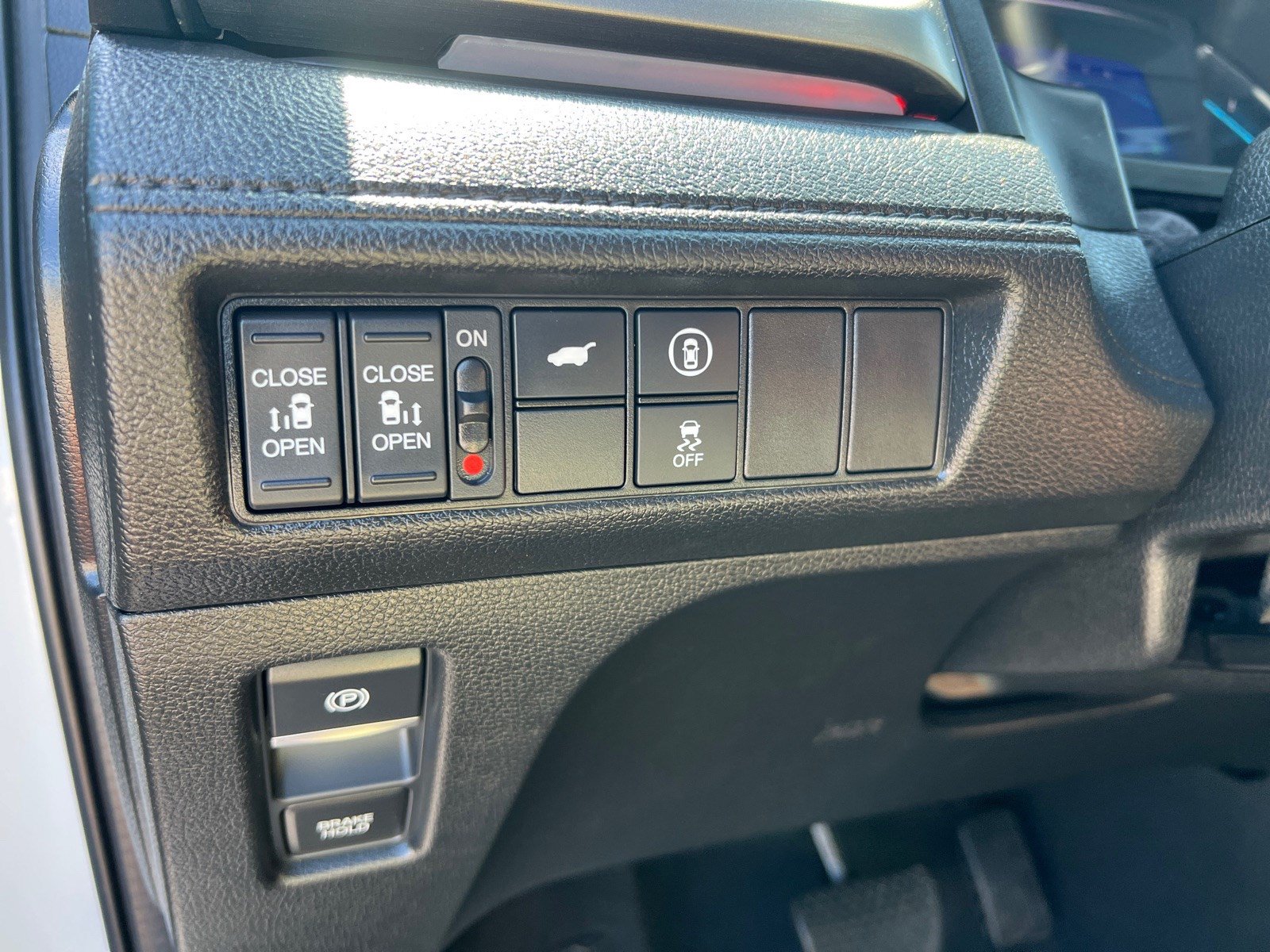 Used 2024 Honda Odyssey Sport image 36