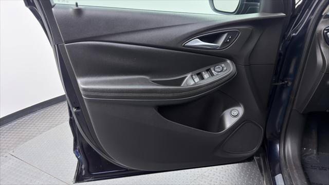 Used 2020 Buick Encore GX Select FWD image 13
