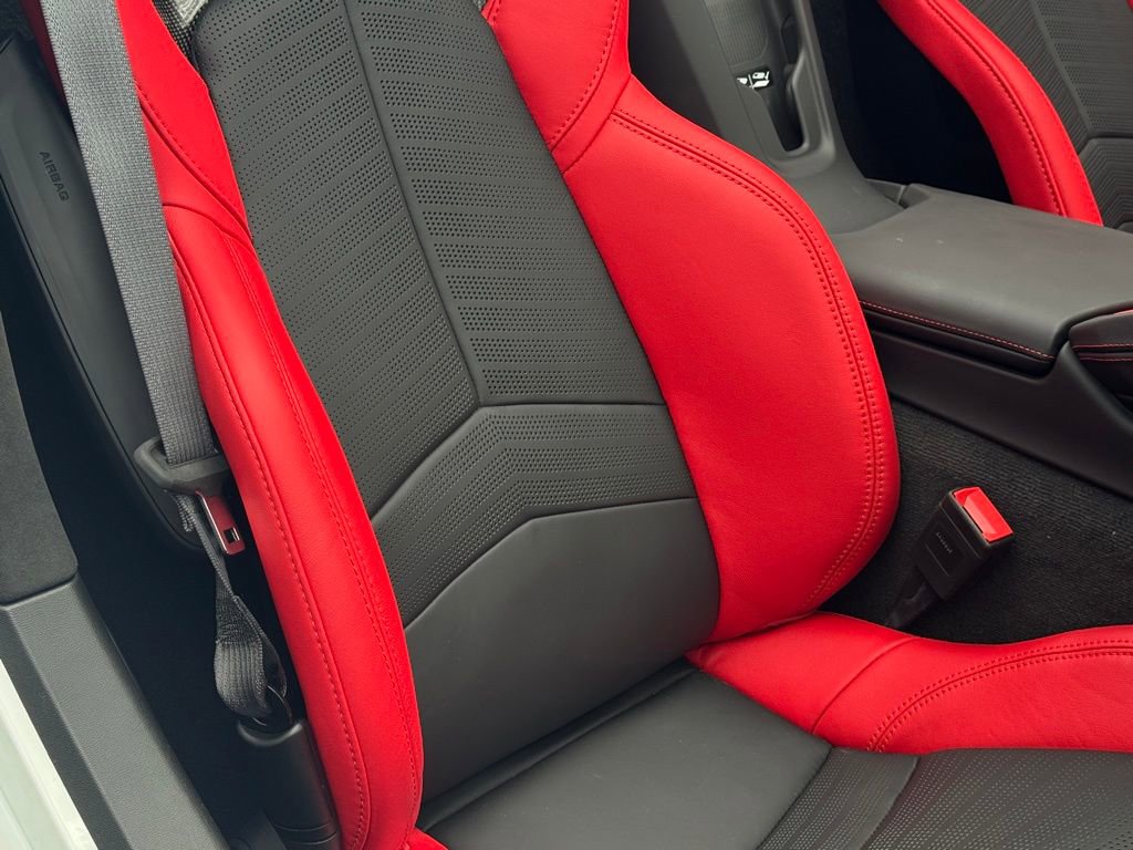 Used 2023 Chevrolet Corvette Stingray w/ Z51 Performance Package image 51