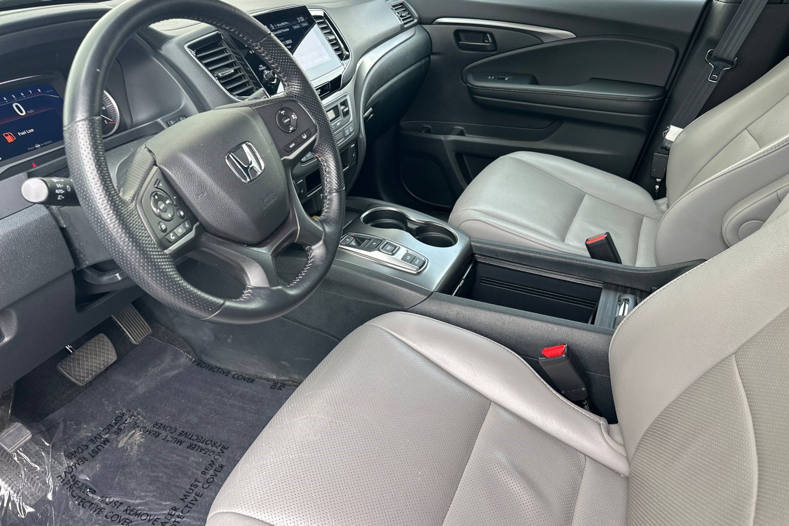 Used 2023 Honda Passport EX-L image 4