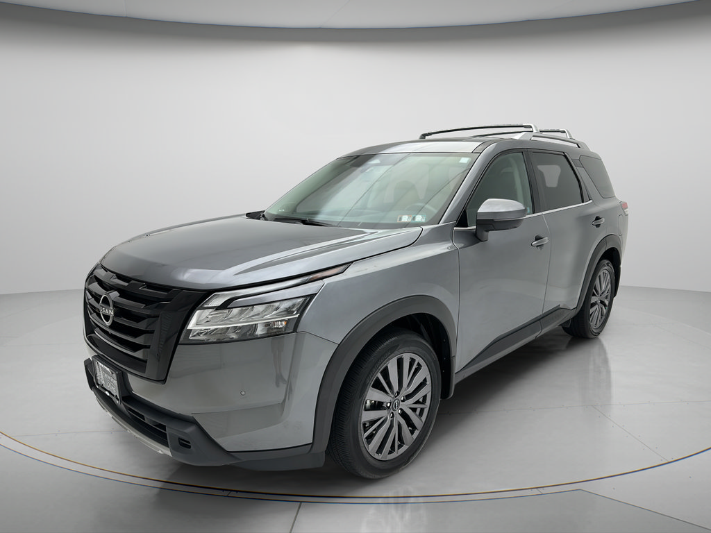 Used 2024 Nissan Pathfinder SL w/ SL Premium Package AWD/4WD image 3