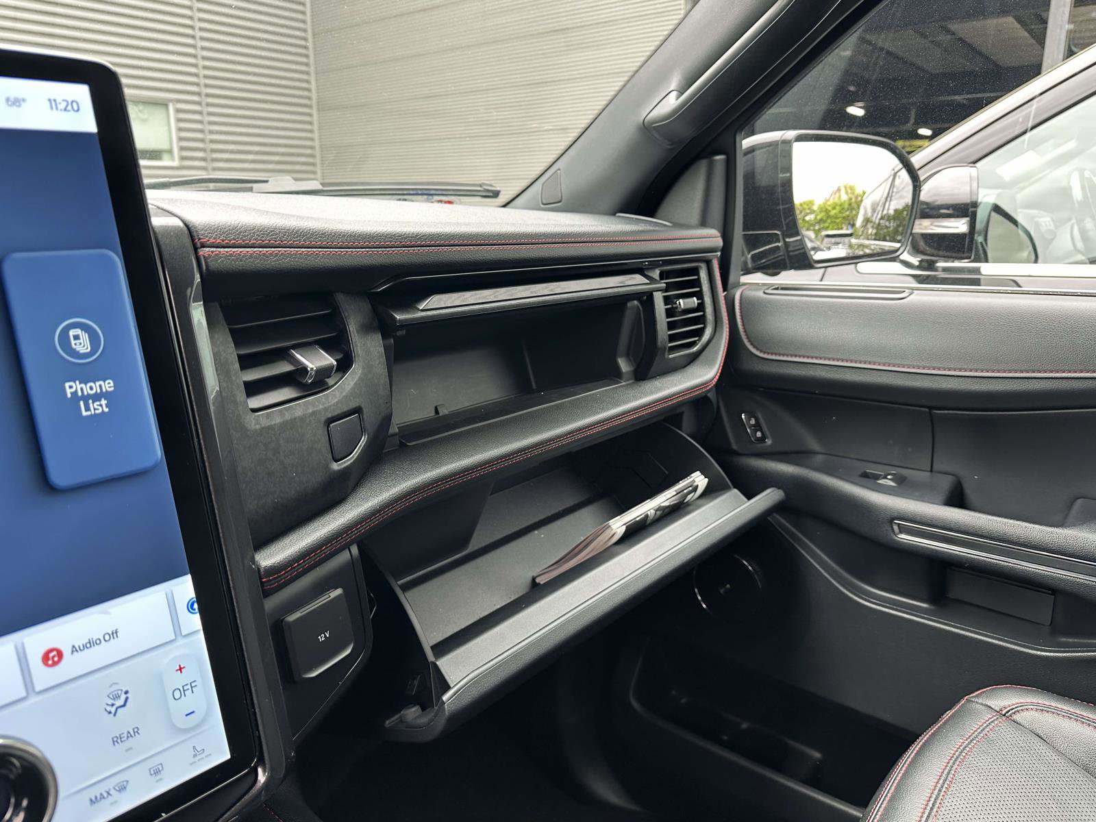 Certified 2022 Ford Expedition Max Limited AWD/4WD image 19