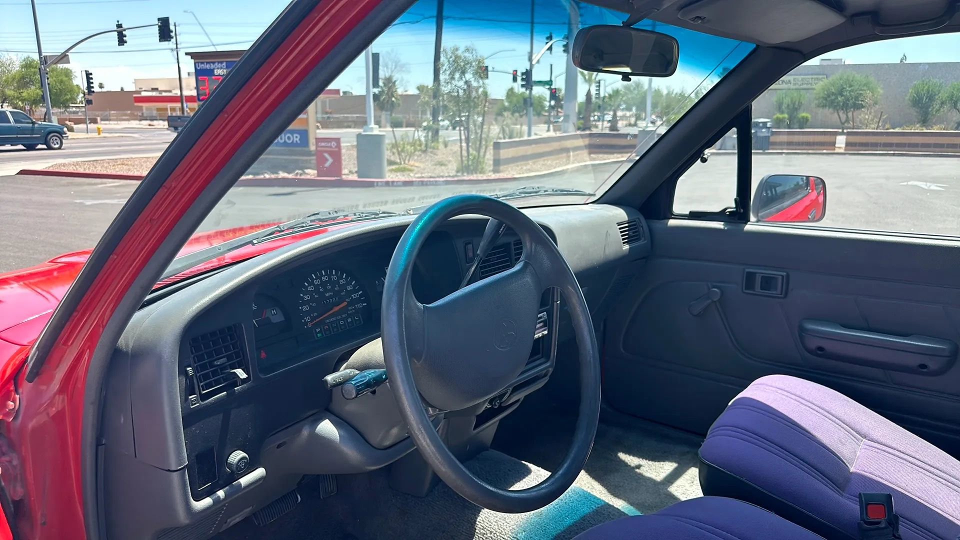 Used 1994 Toyota Pickup DX image 27