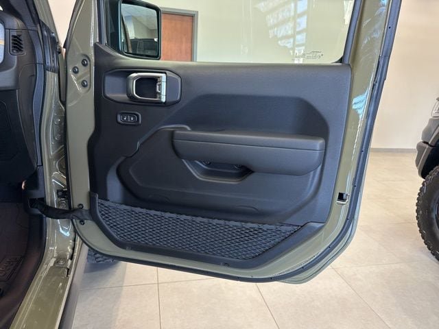 New 2026 Jeep Gladiator Willys image 43