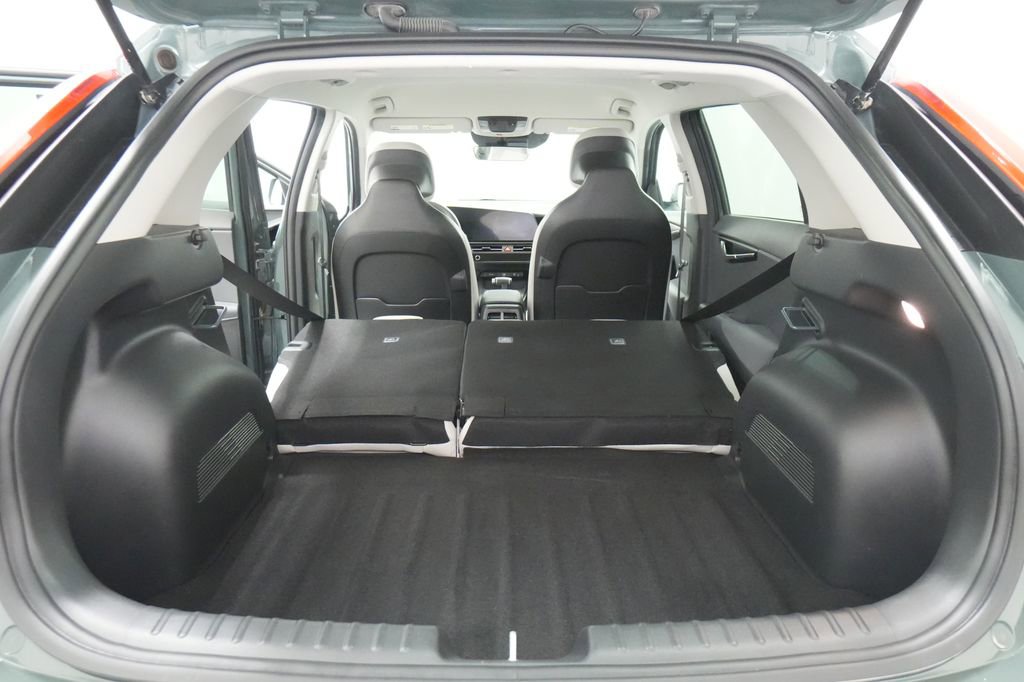 Used 2023 Kia Niro EX FWD image 20