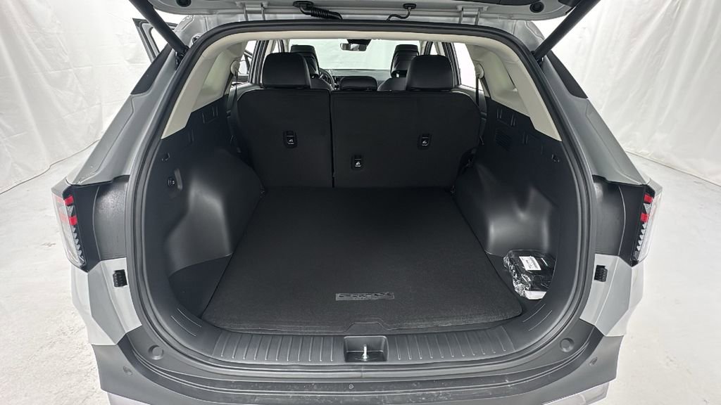 New 2026 Kia Sportage EX image 15