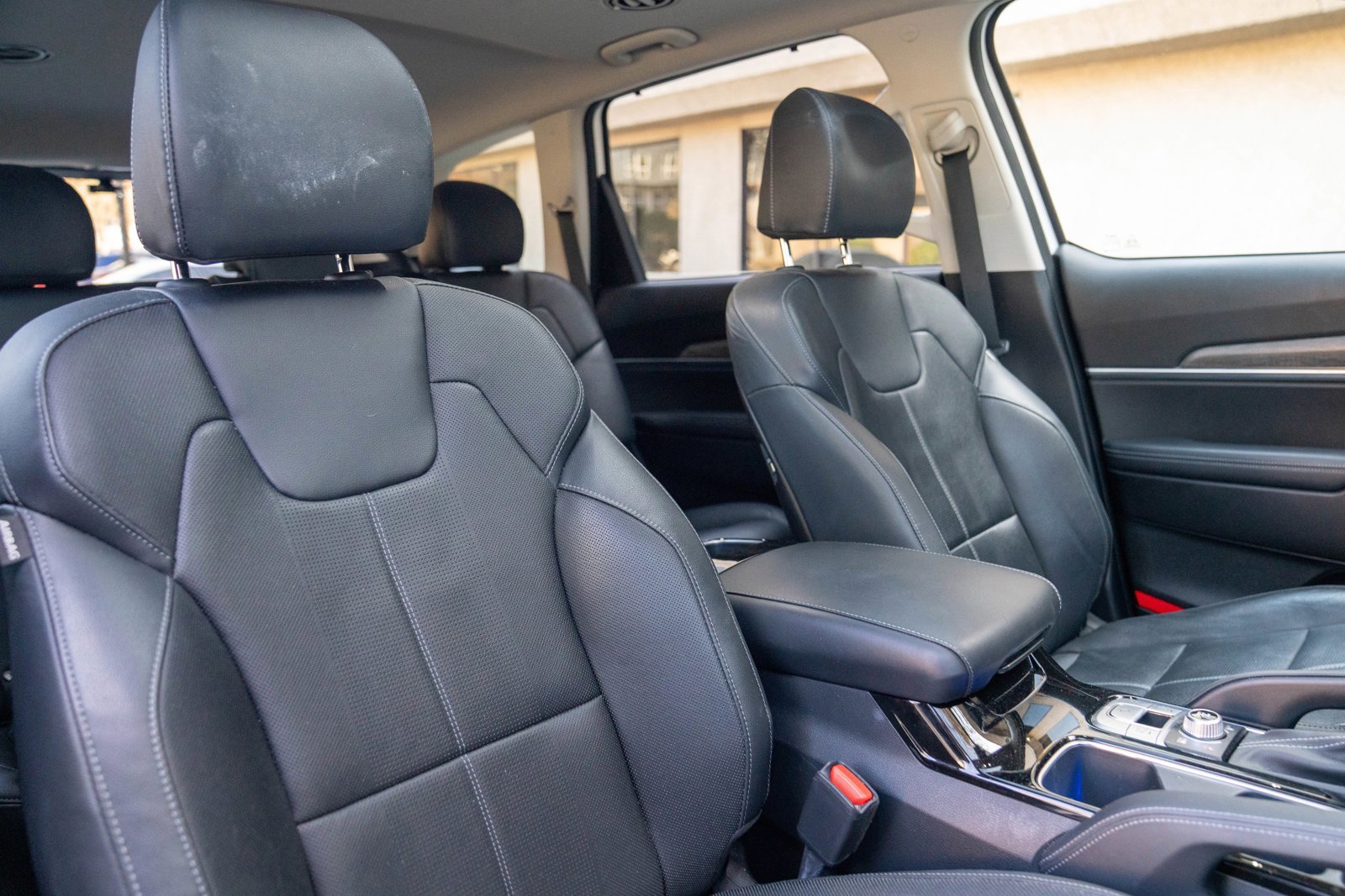 Used 2022 Kia Telluride EX w/ Towing Package image 27