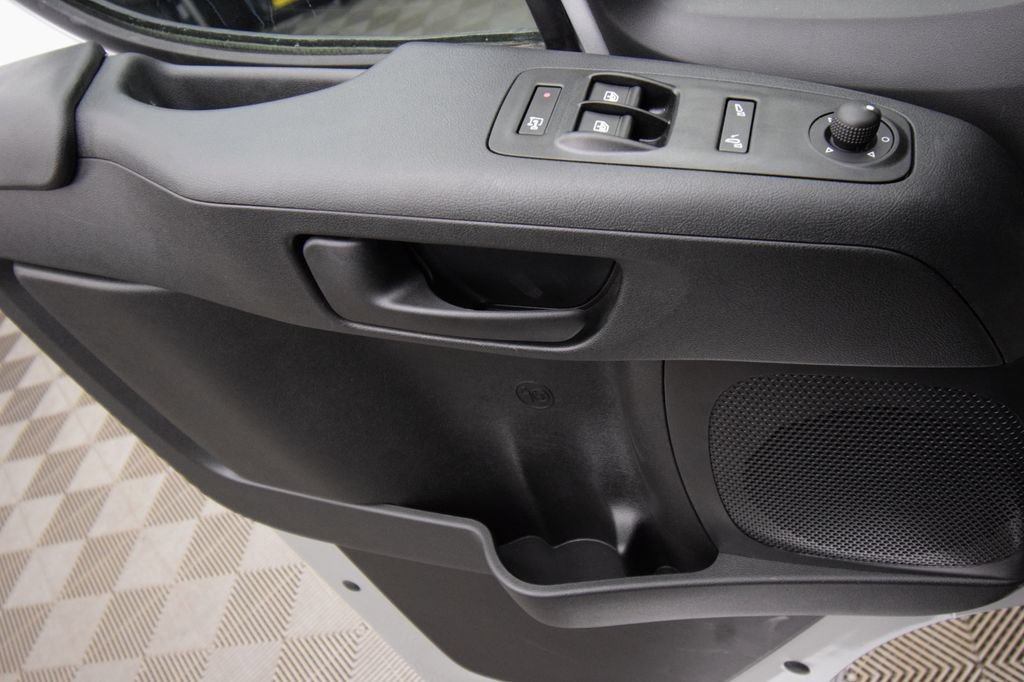 New 2026 RAM ProMaster 2500 w/ Convenience Group FWD image 28