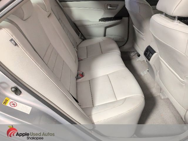 Used 2016 Toyota Camry XLE w/ Moonroof Package image 36