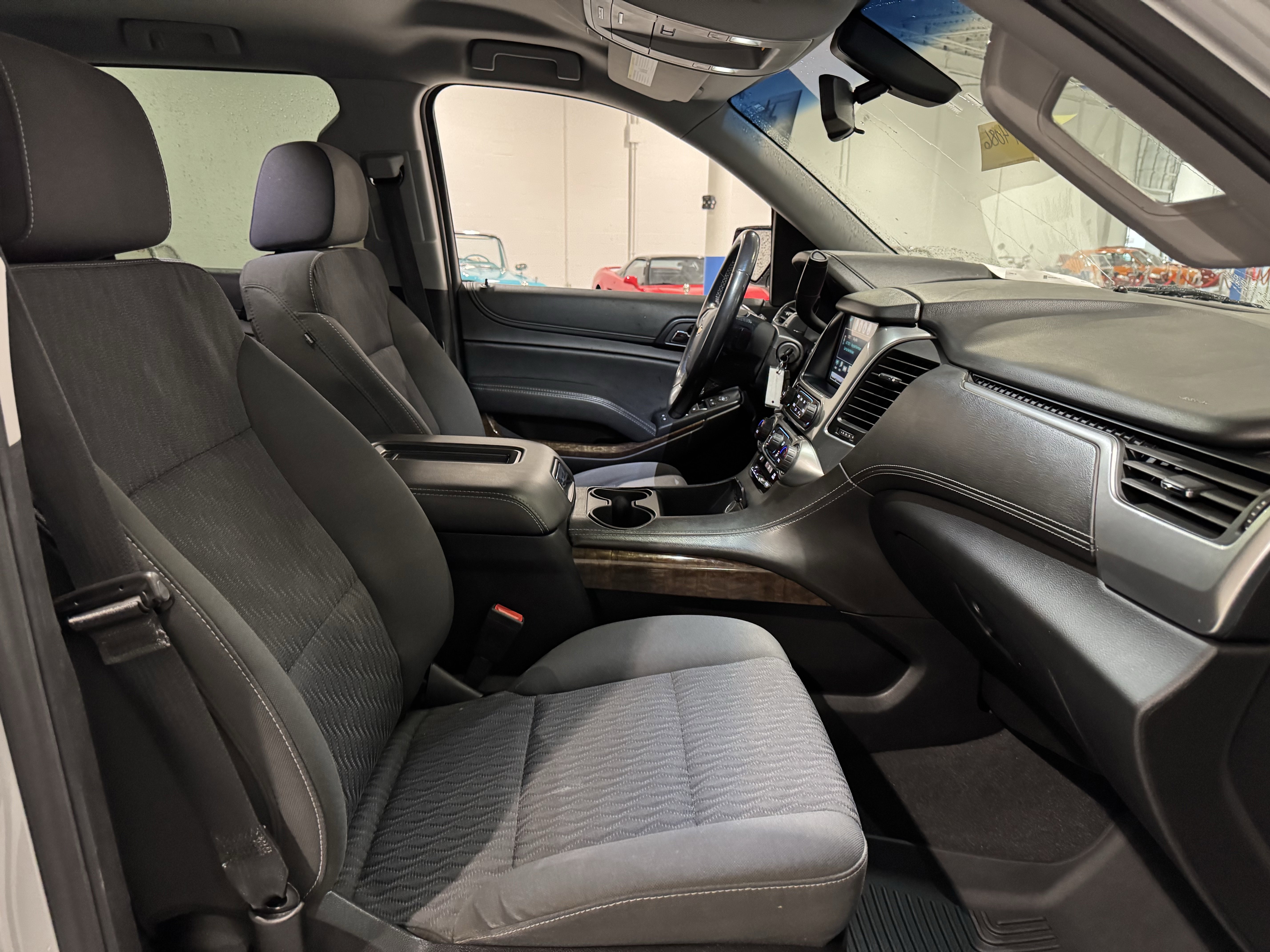 Used 2020 Chevrolet Tahoe LS image 36