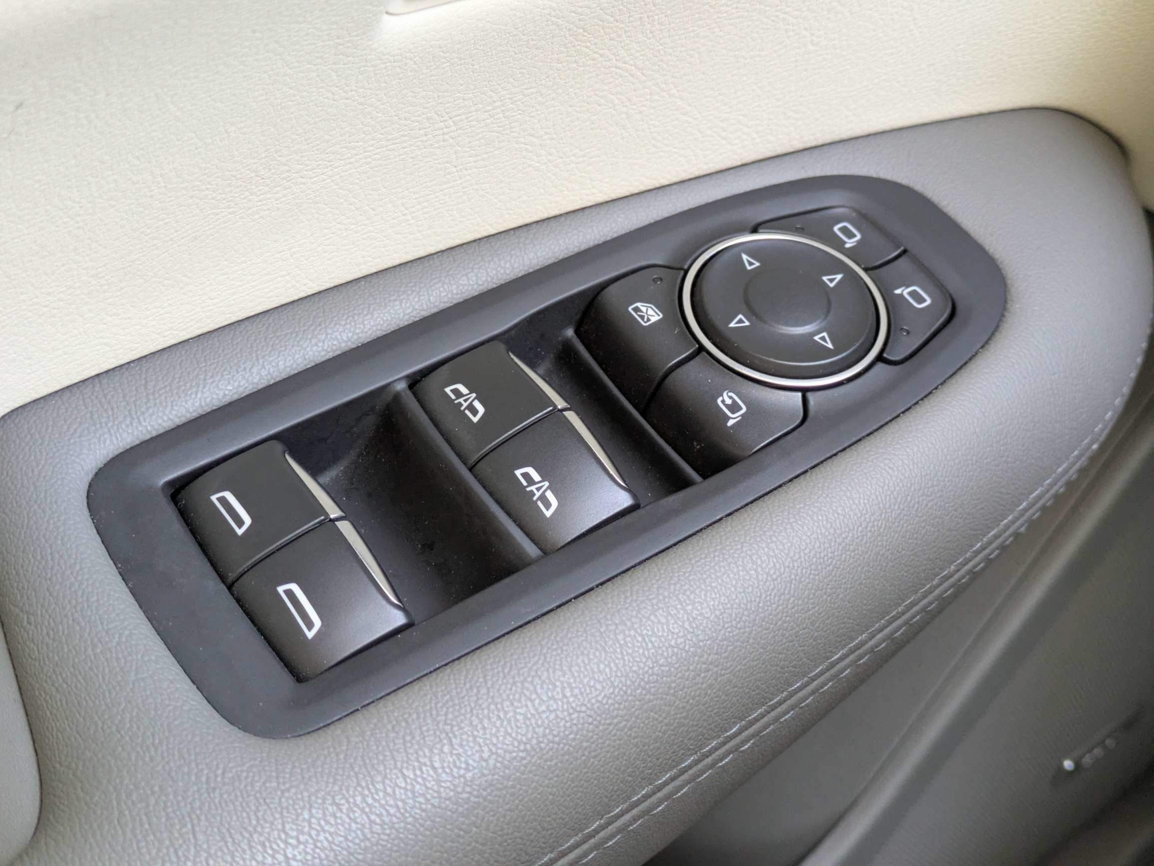 Used 2023 Cadillac XT5 Premium Luxury FWD image 19
