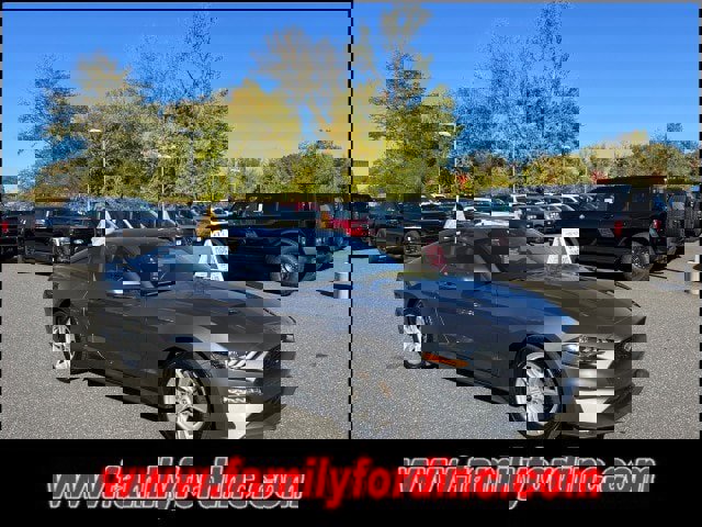 Certified 2021 Ford Mustang Coupe image 1