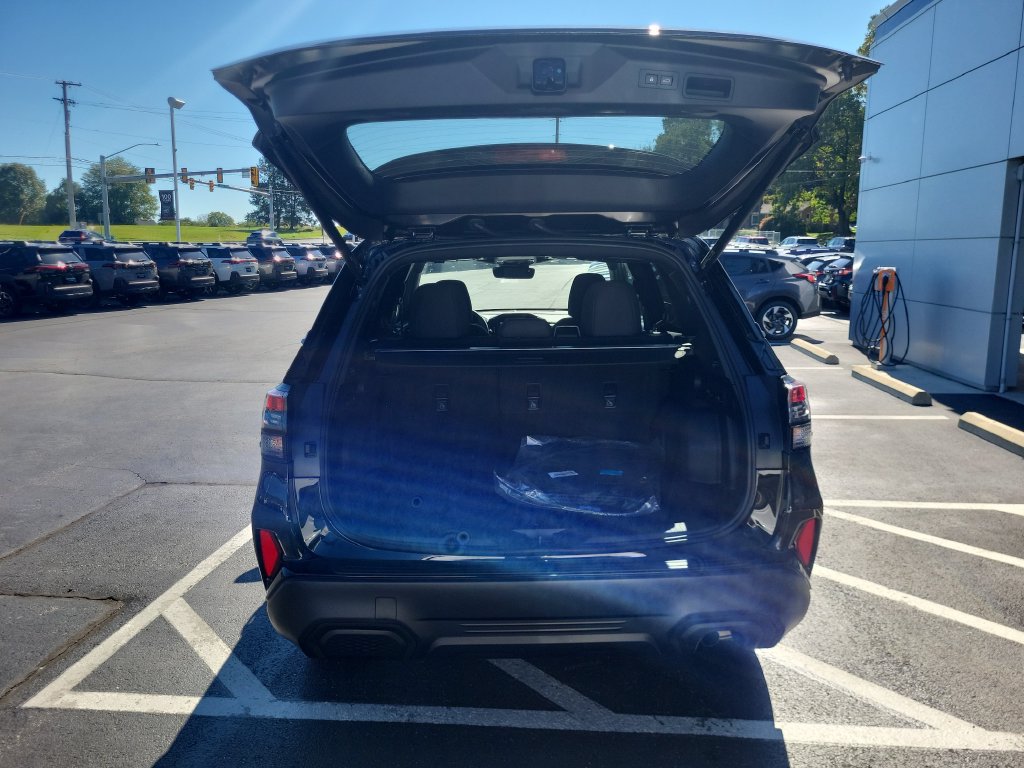 New 2026 Subaru Forester Premium AWD/4WD image 11