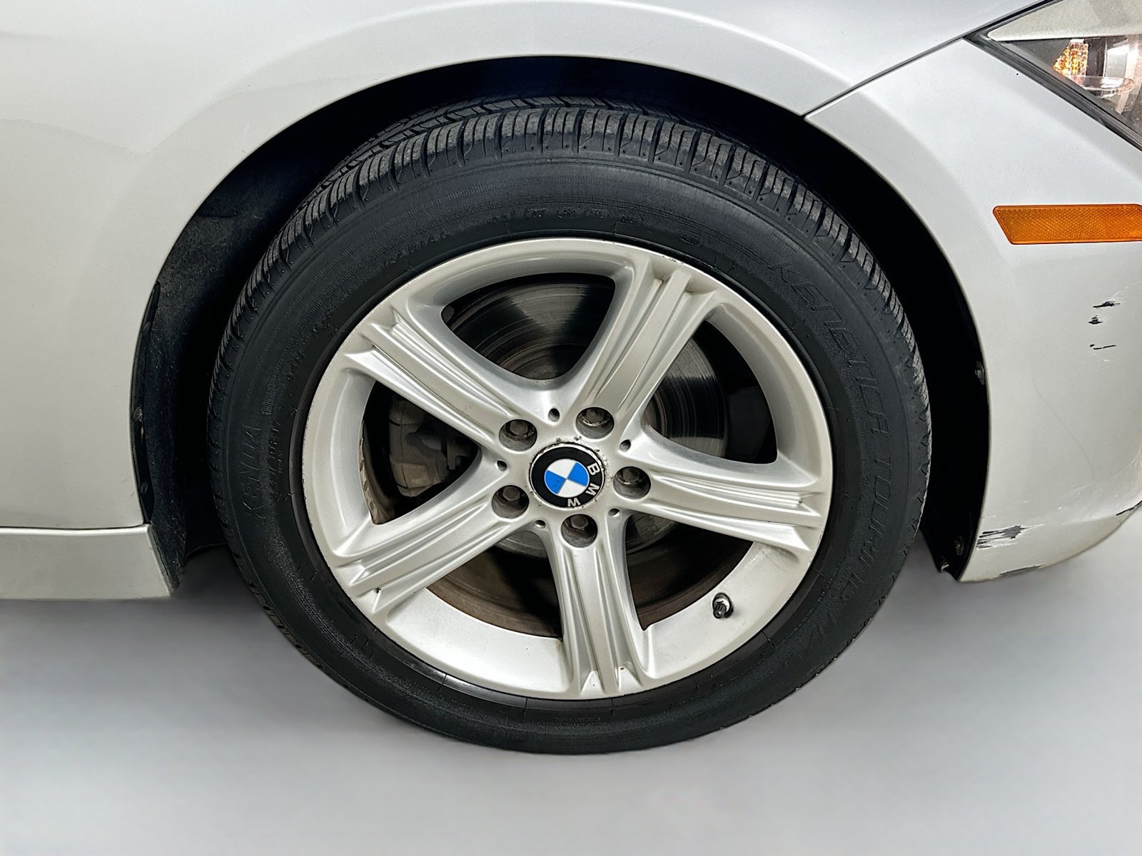 Used 2014 BMW 328i xDrive Sedan AWD/4WD image 10