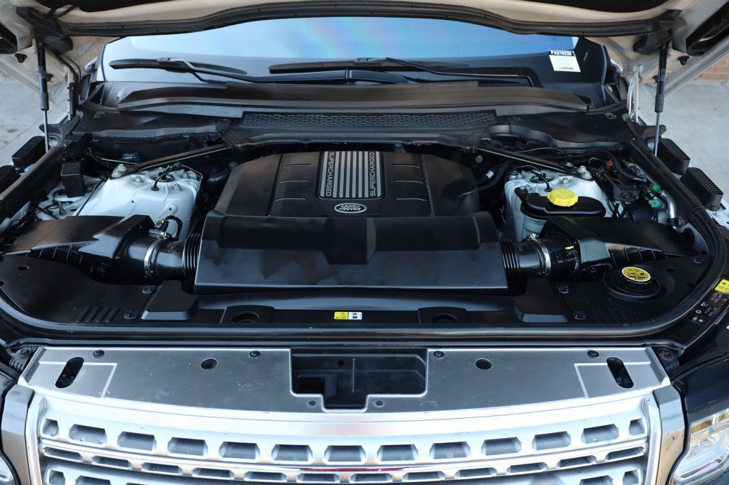 Used 2015 Land Rover Range Rover Long Wheelbase Autobiography image 10