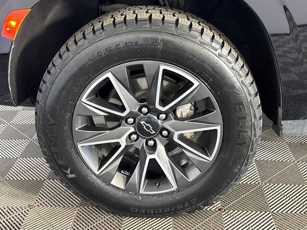 Certified 2023 Chevrolet Tahoe Z71 w/ Z71 Off-Road Package AWD/4WD image 10