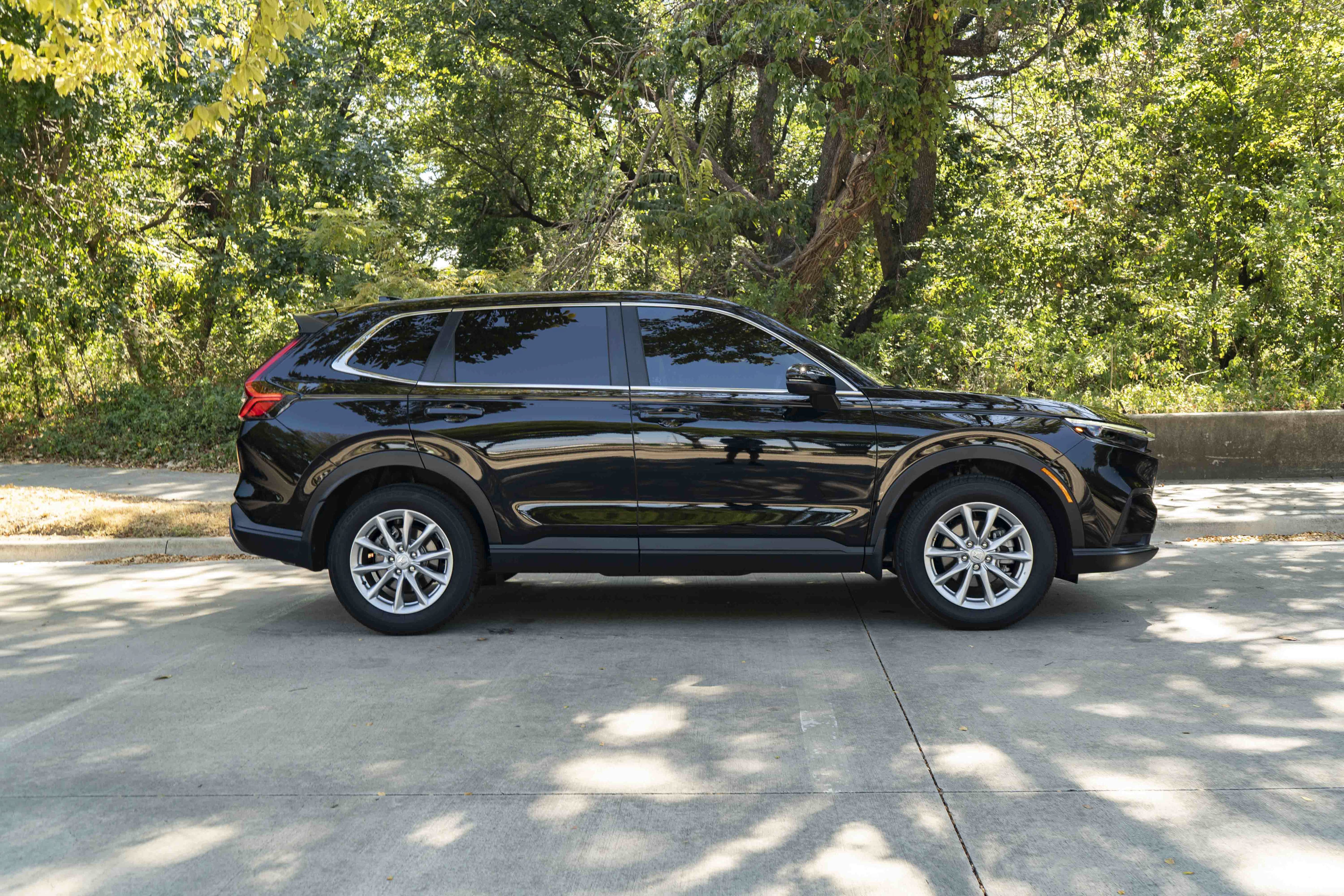 Used 2026 Honda CR-V EX image 10