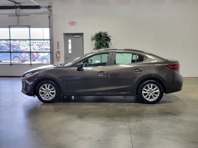 Used 2017 MAZDA MAZDA3 Sport w/ Preferred Equipment Package FWD image 8