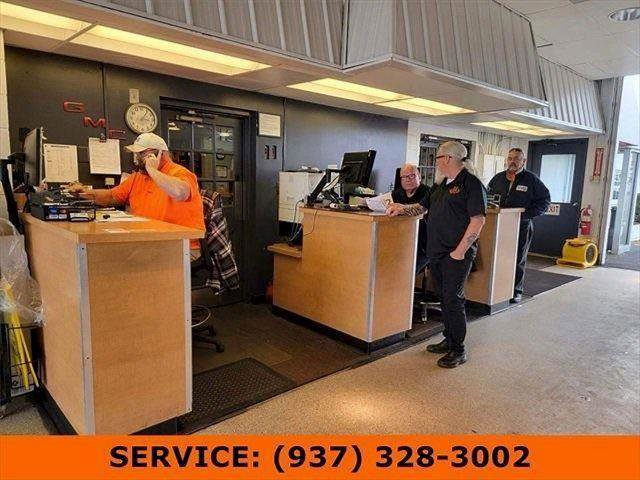 New 2024 GMC Sierra 1500 AT4X image 32