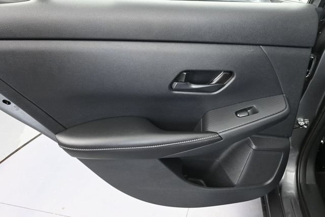Used 2025 Nissan Sentra S FWD image 28