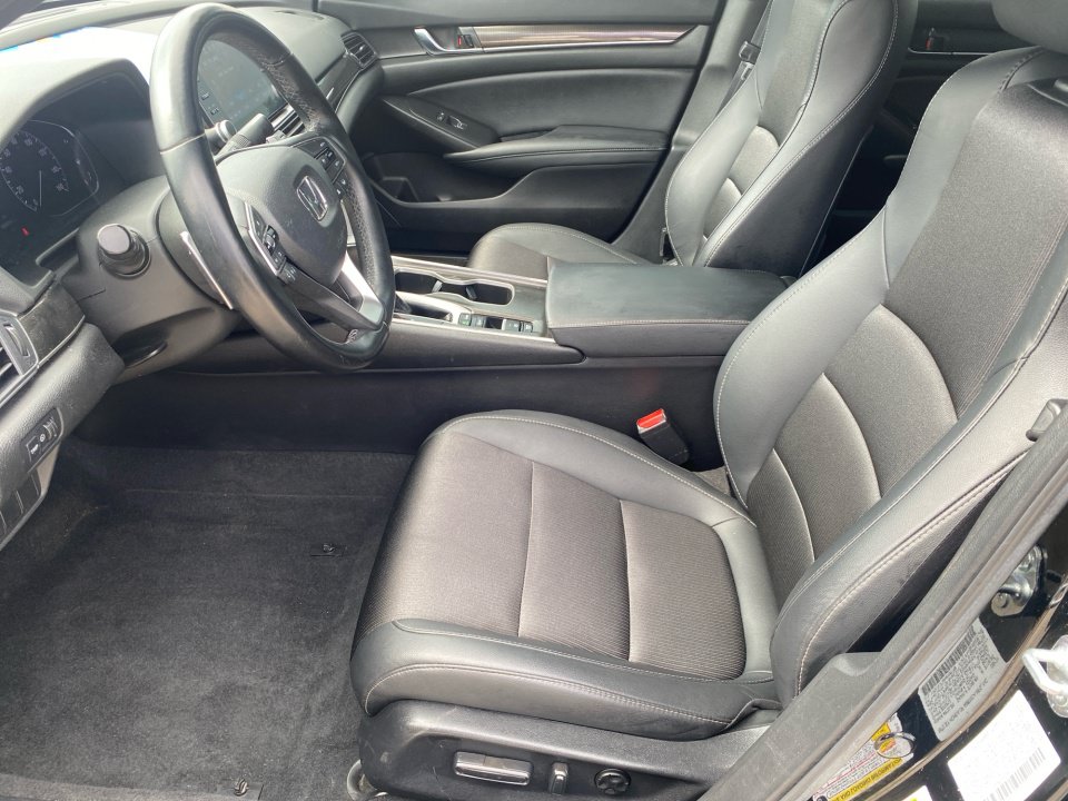 Used 2021 Honda Accord Sport image 11