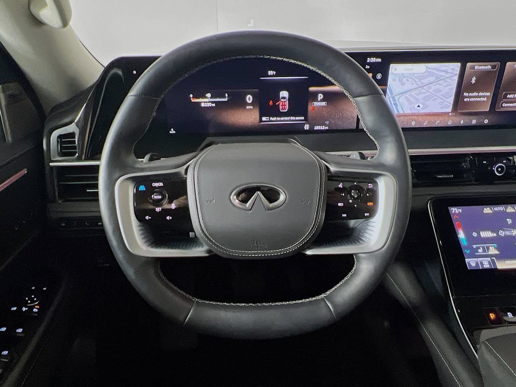 Used 2025 INFINITI QX80 Sensory AWD/4WD image 11