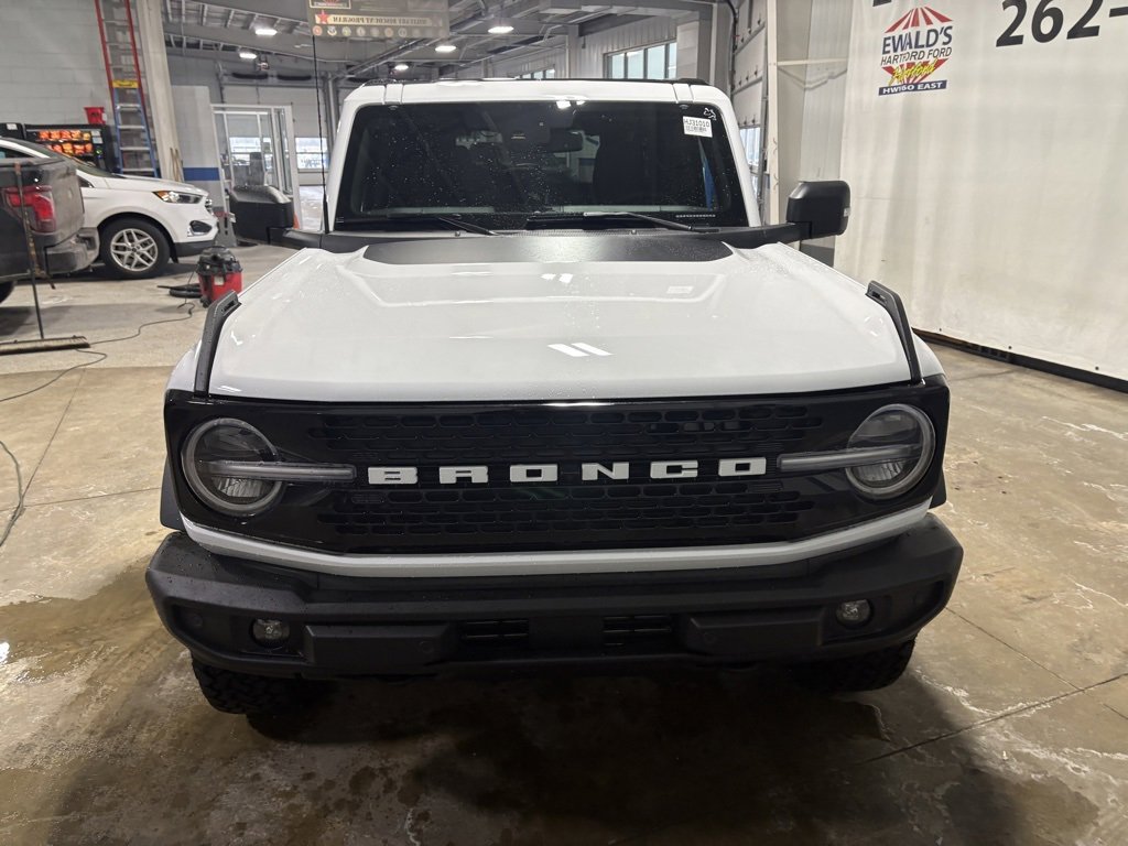 New 2025 Ford Bronco Outer Banks image 3