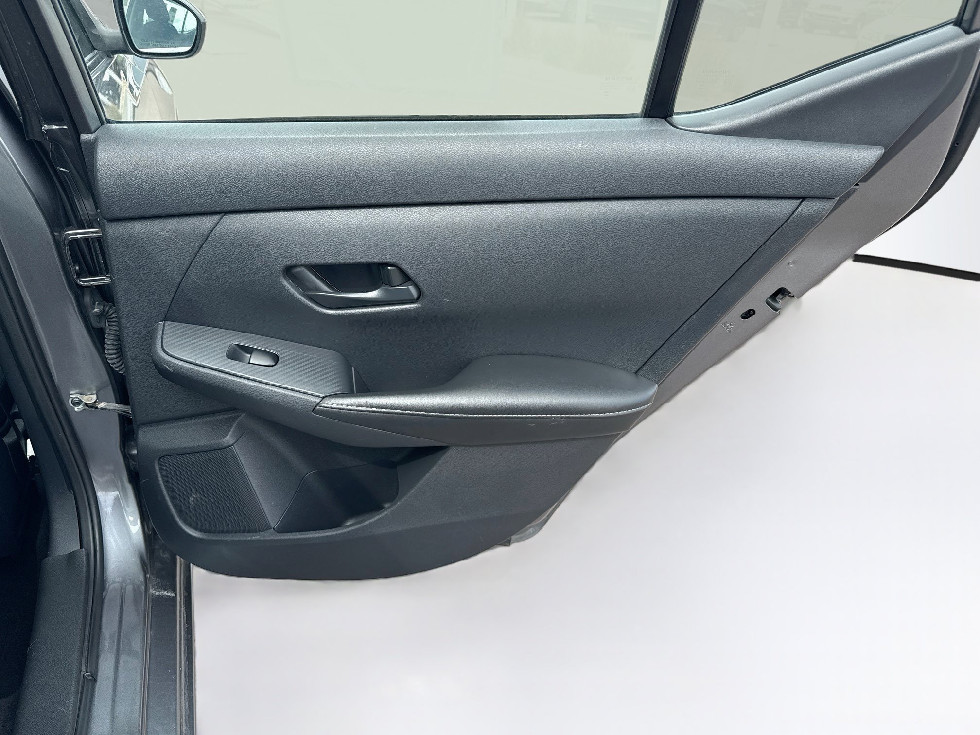 Used 2024 Nissan Sentra S FWD image 27