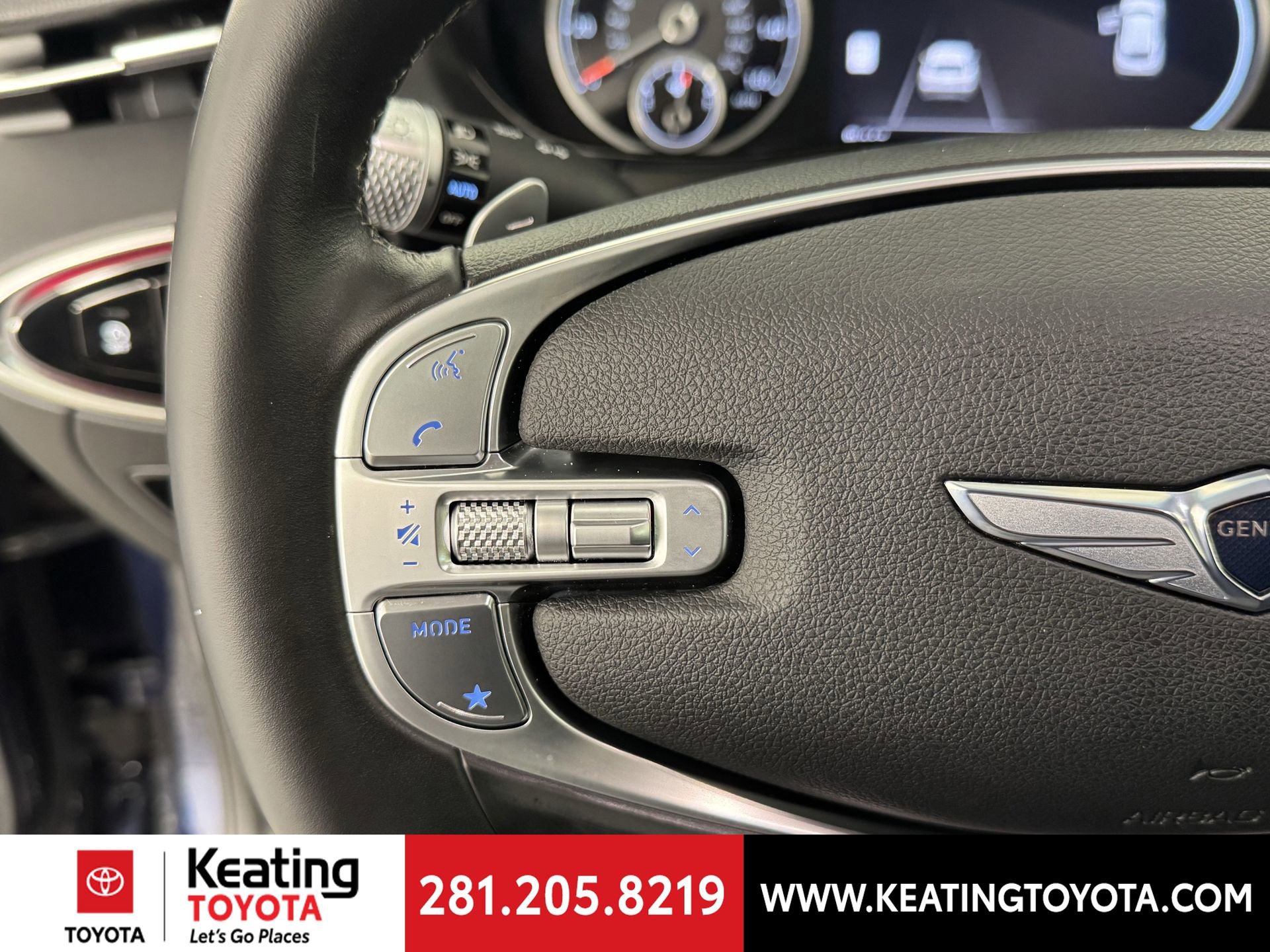 Used 2023 Genesis GV70 2.5T w/ Advanced Package image 27