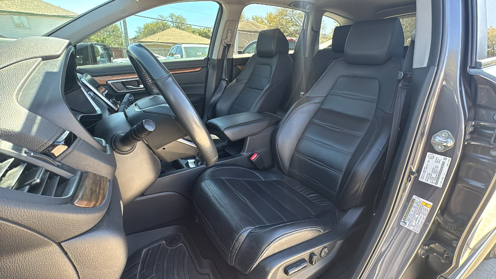 Used 2019 Honda CR-V Touring image 14