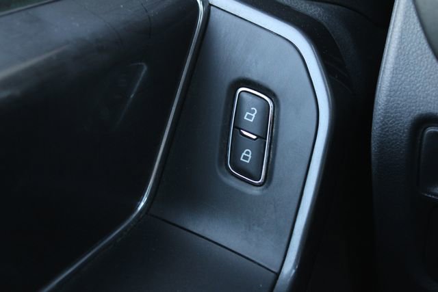 Used 2022 Ford F150 XLT w/ Equipment Group 302A High image 6