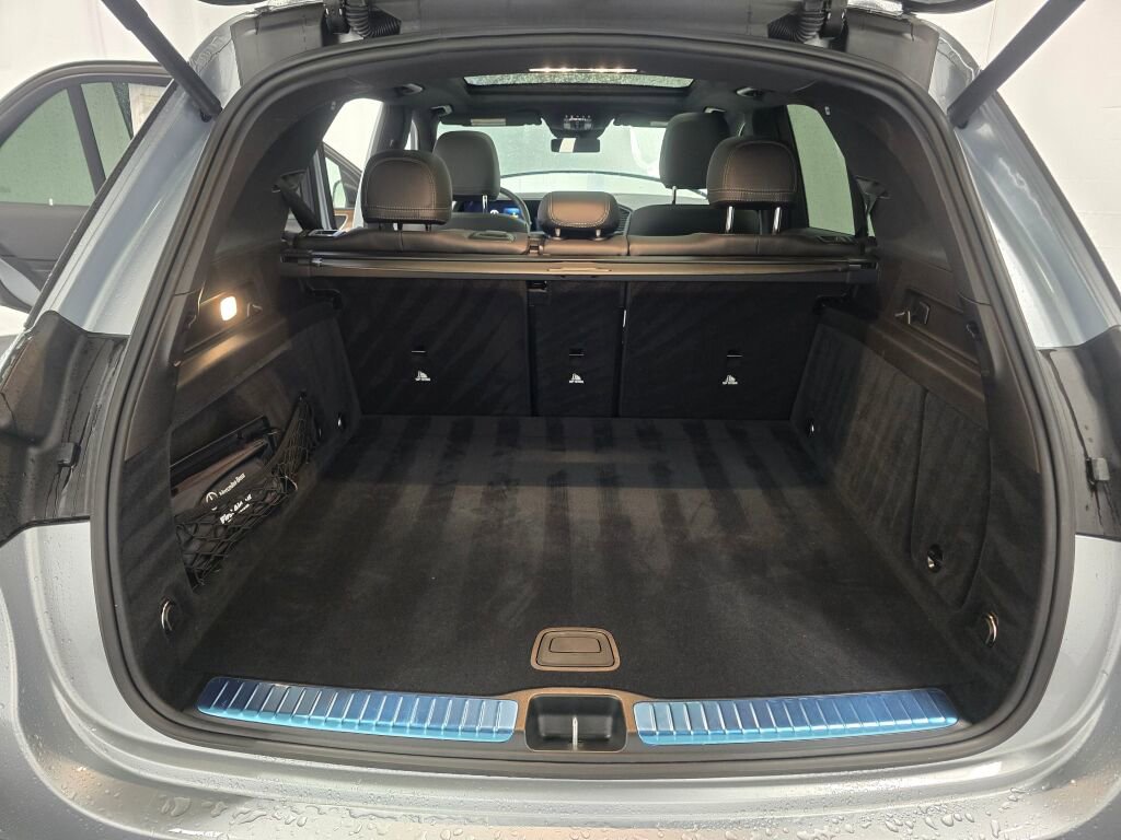 Used 2025 Mercedes-Benz GLE 350 4MATIC image 11