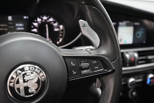 Used 2022 Alfa Romeo Giulia Sprint image 21
