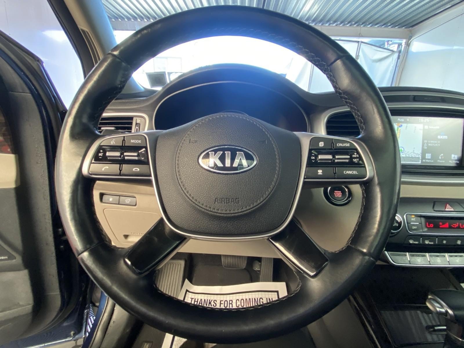 Used 2019 Kia Sorento EX w/ EX Touring Package AWD/4WD image 30
