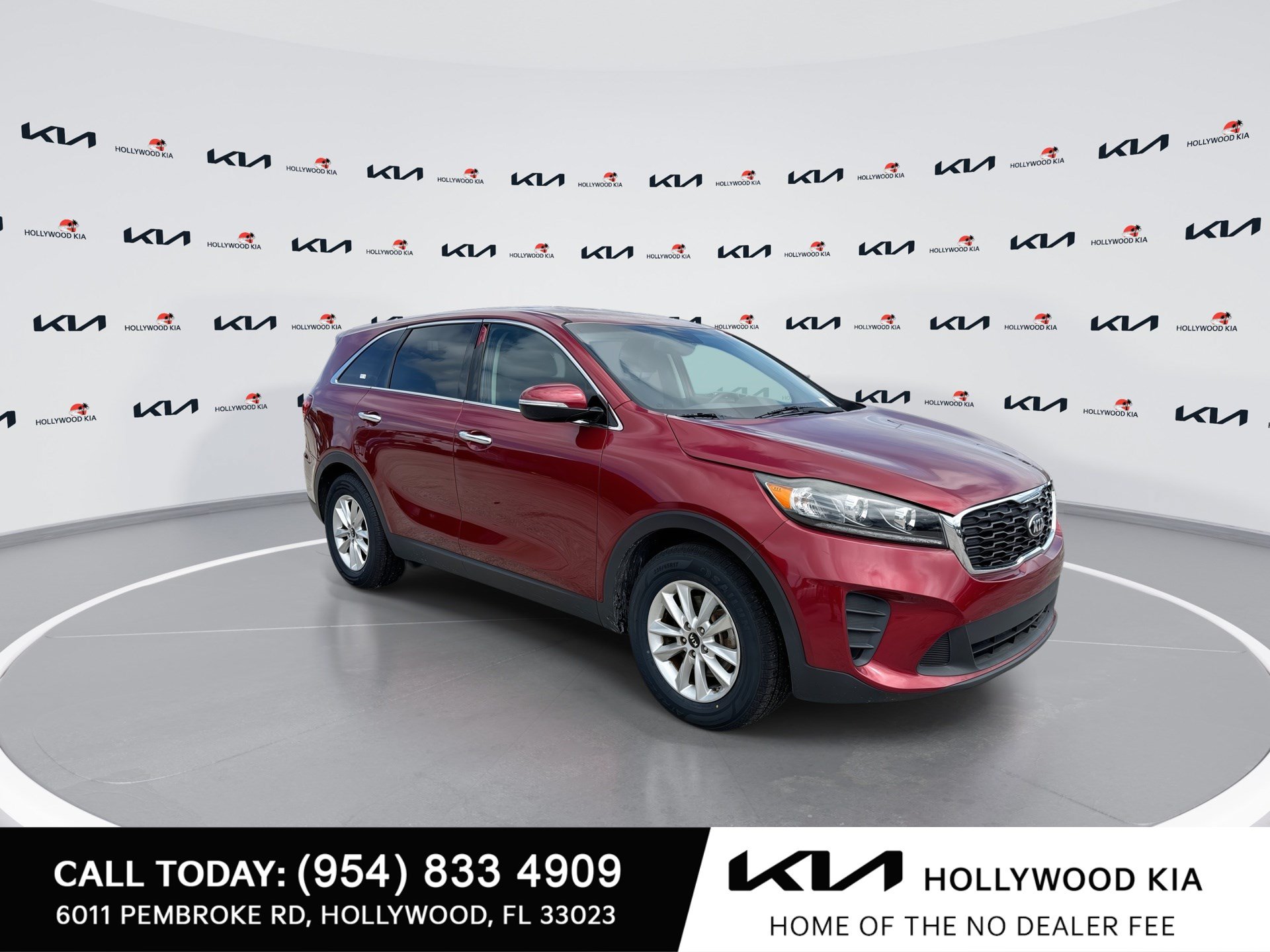Used 2019 Kia Sorento FWD image 2