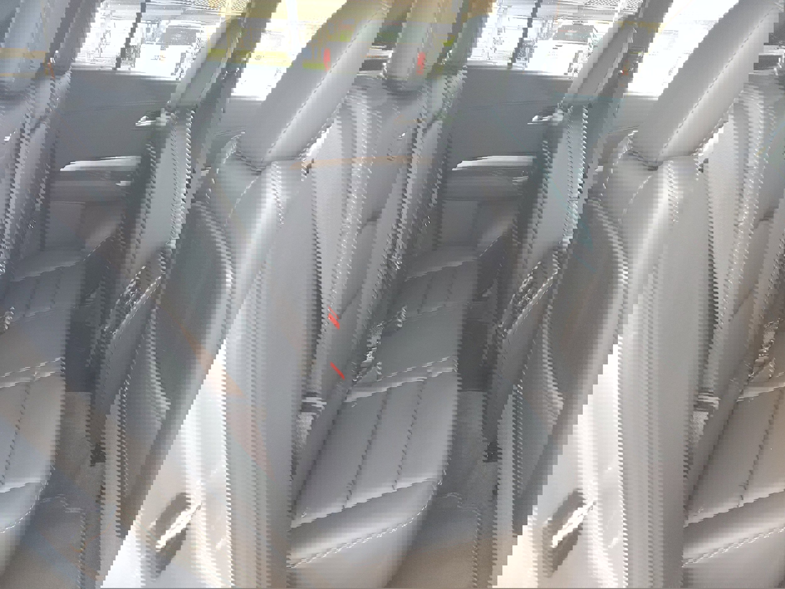 Used 2024 Cadillac XT4 Premium Luxury image 13