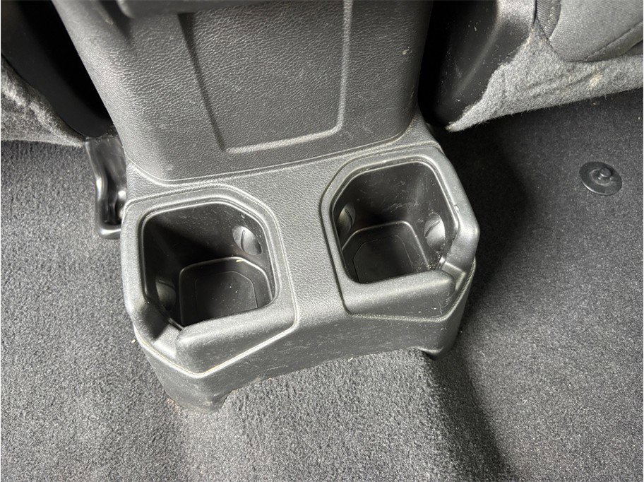 Used 2021 Jeep Wrangler Unlimited Willys AWD/4WD image 31