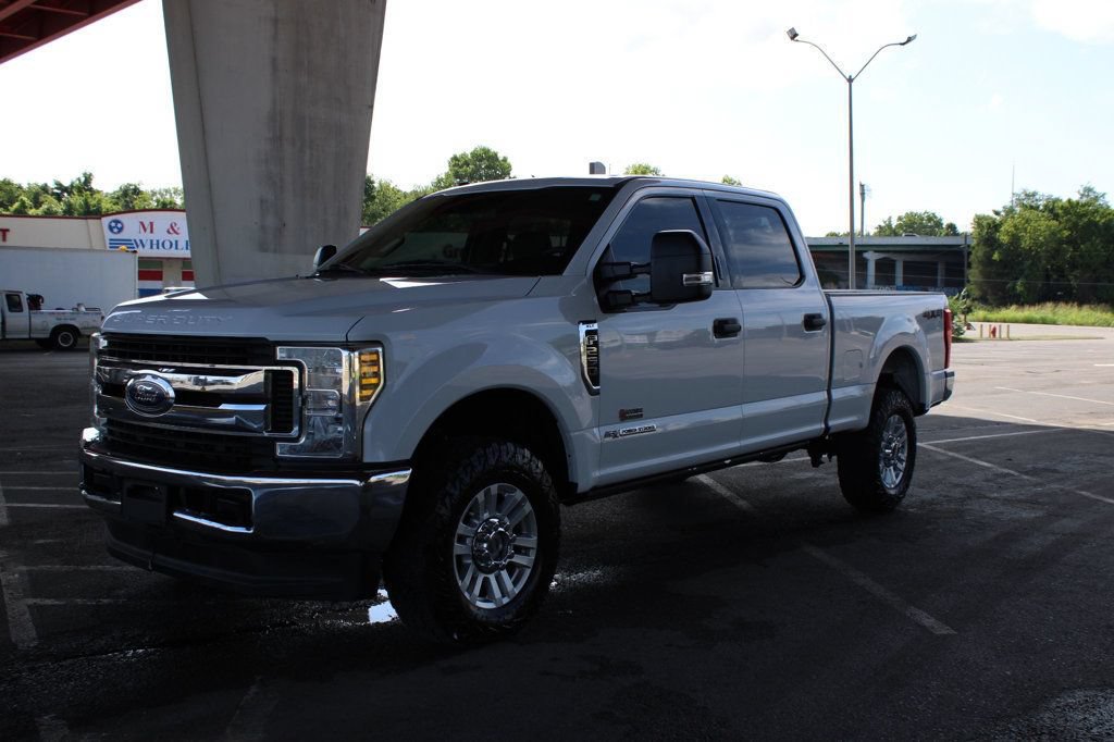 Used 2018 Ford F250 XLT AWD/4WD image 2