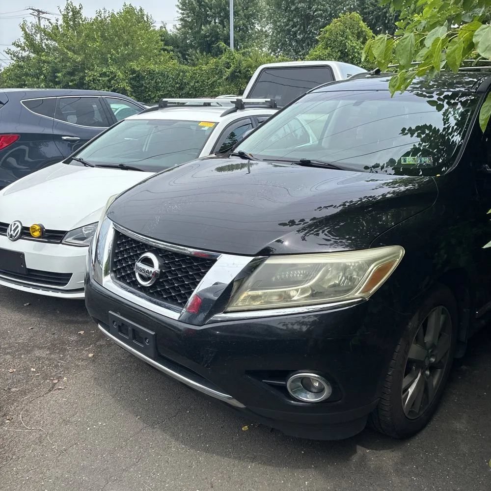 Used 2014 Nissan Pathfinder Platinum w/ Platinum Premium Package
