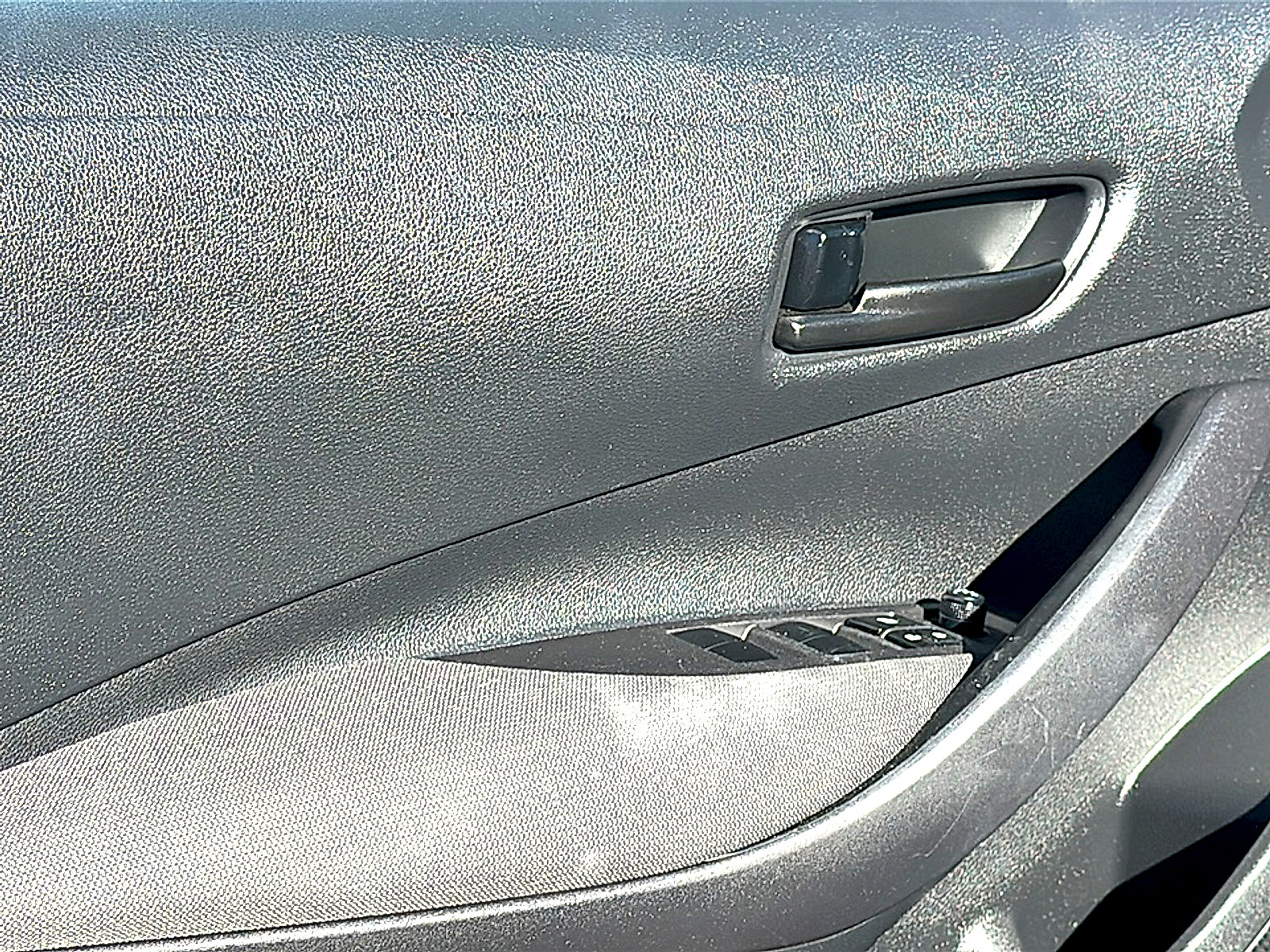 Used 2024 Toyota Corolla LE image 16