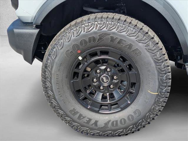 New 2026 Ford Bronco Outer Banks w/ Sasquatch Package image 16