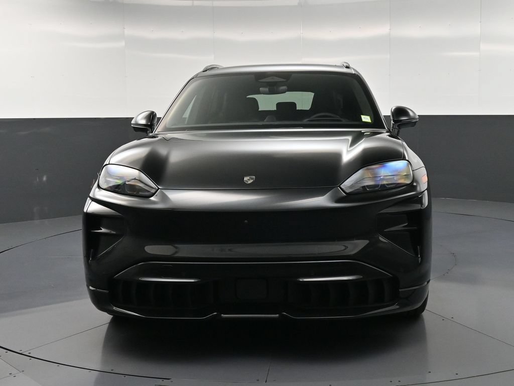 New 2026 Porsche Cayenne Turbo AWD/4WD image 11