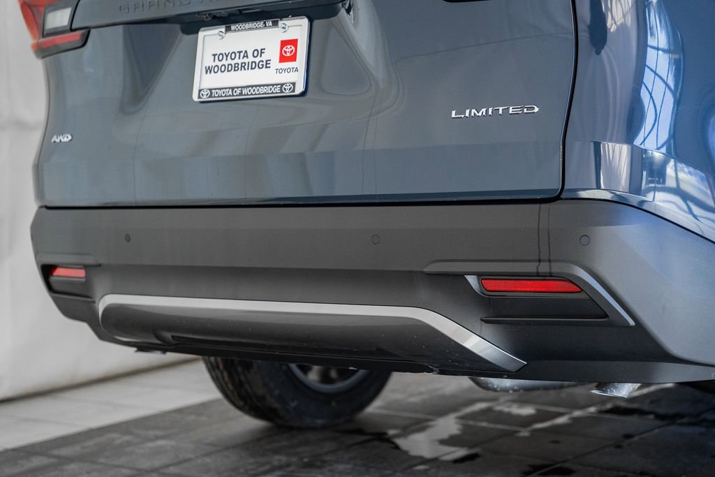New 2026 Toyota Grand Highlander Limited image 9