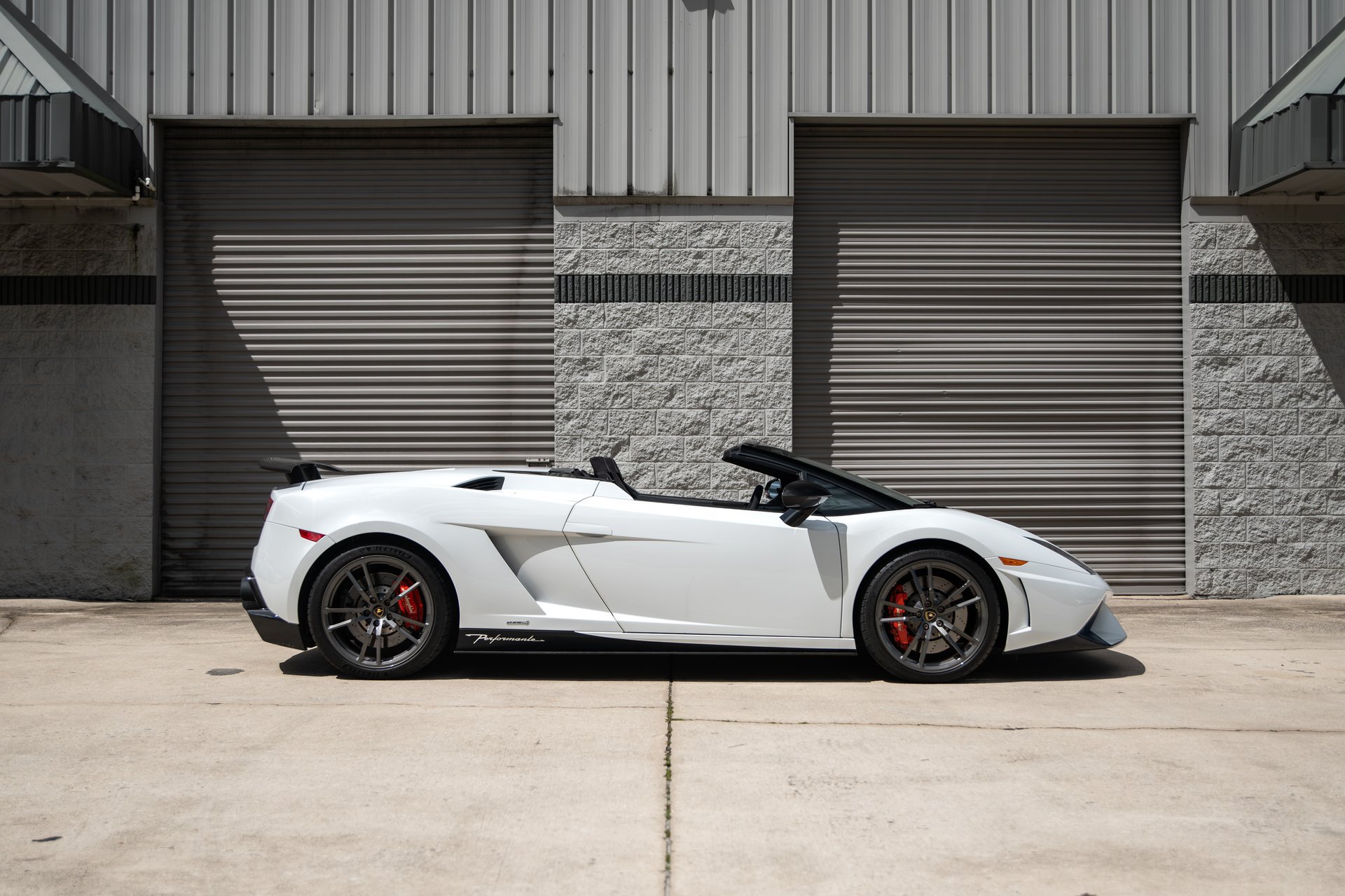 Used 2013 Lamborghini Gallardo LP 570-4 Performante AWD/4WD image 11