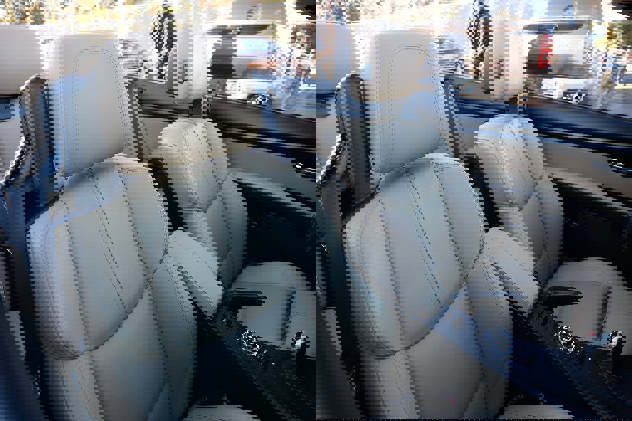 Used 2013 BMW M3 Convertible image 21