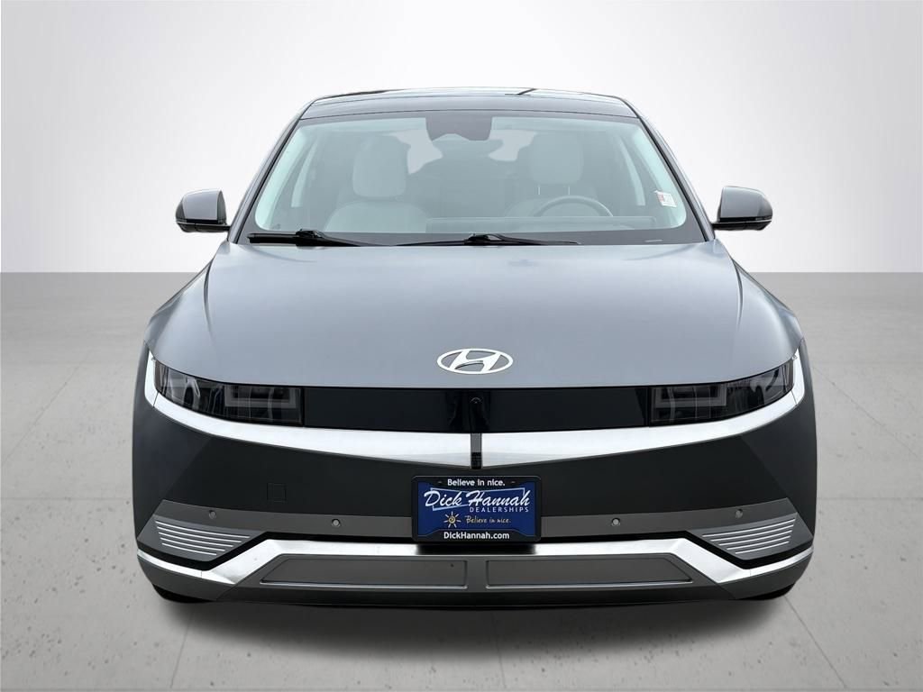 Used 2023 Hyundai Ioniq 5 Limited image 3