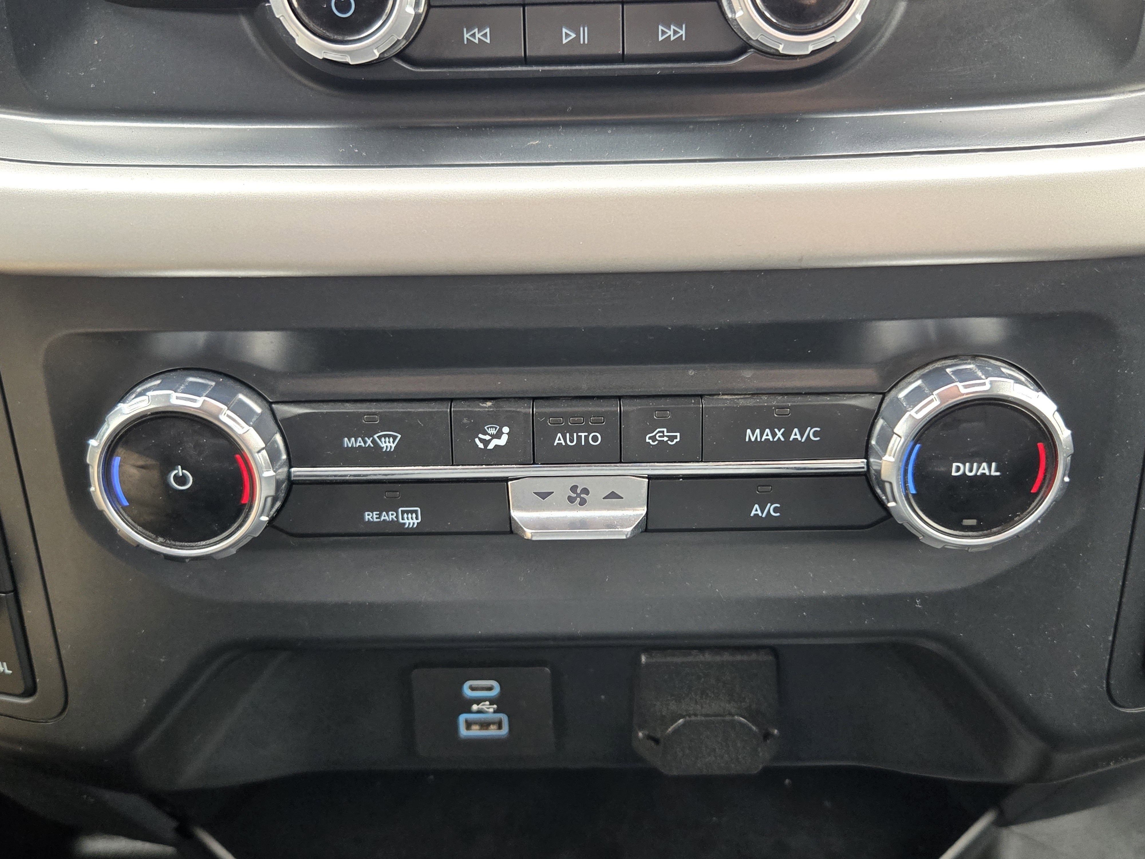 Certified 2022 Ford F150 XLT w/ Equipment Group 301A Mid image 14